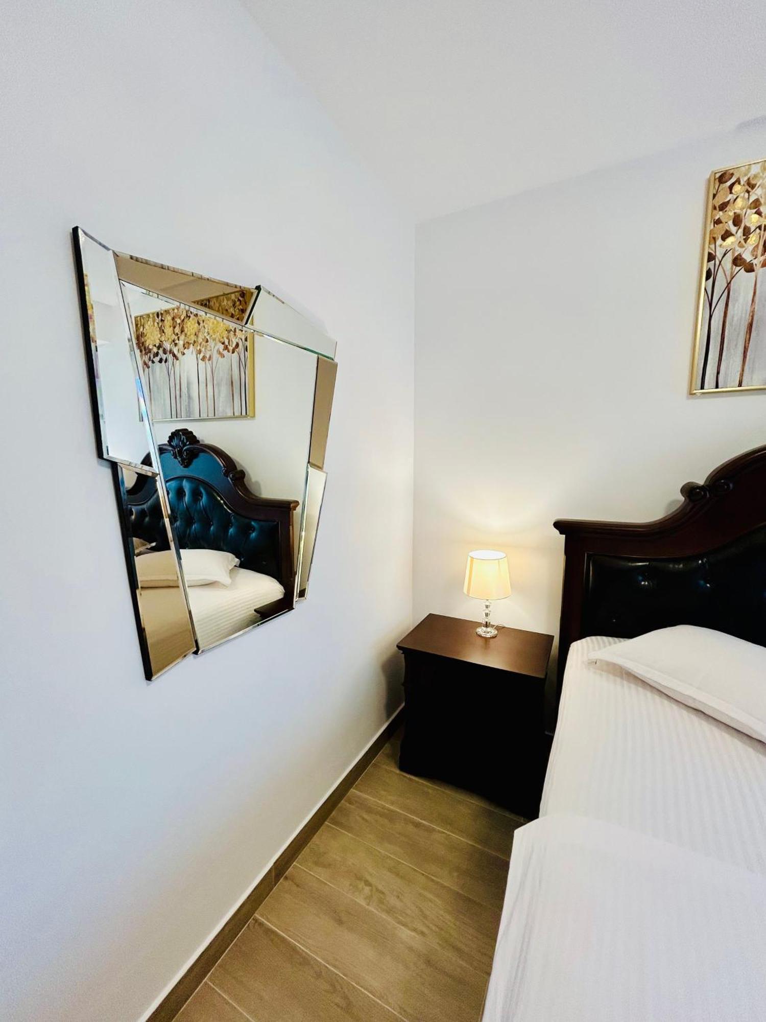 Appartement Dis Mamaia Nord à Constanţa Extérieur photo